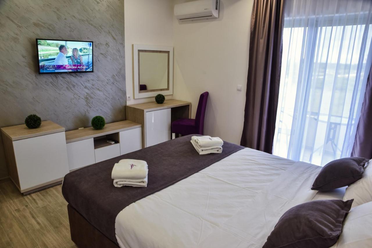 Heaven Lux Ulcinj Hotell Eksteriør bilde