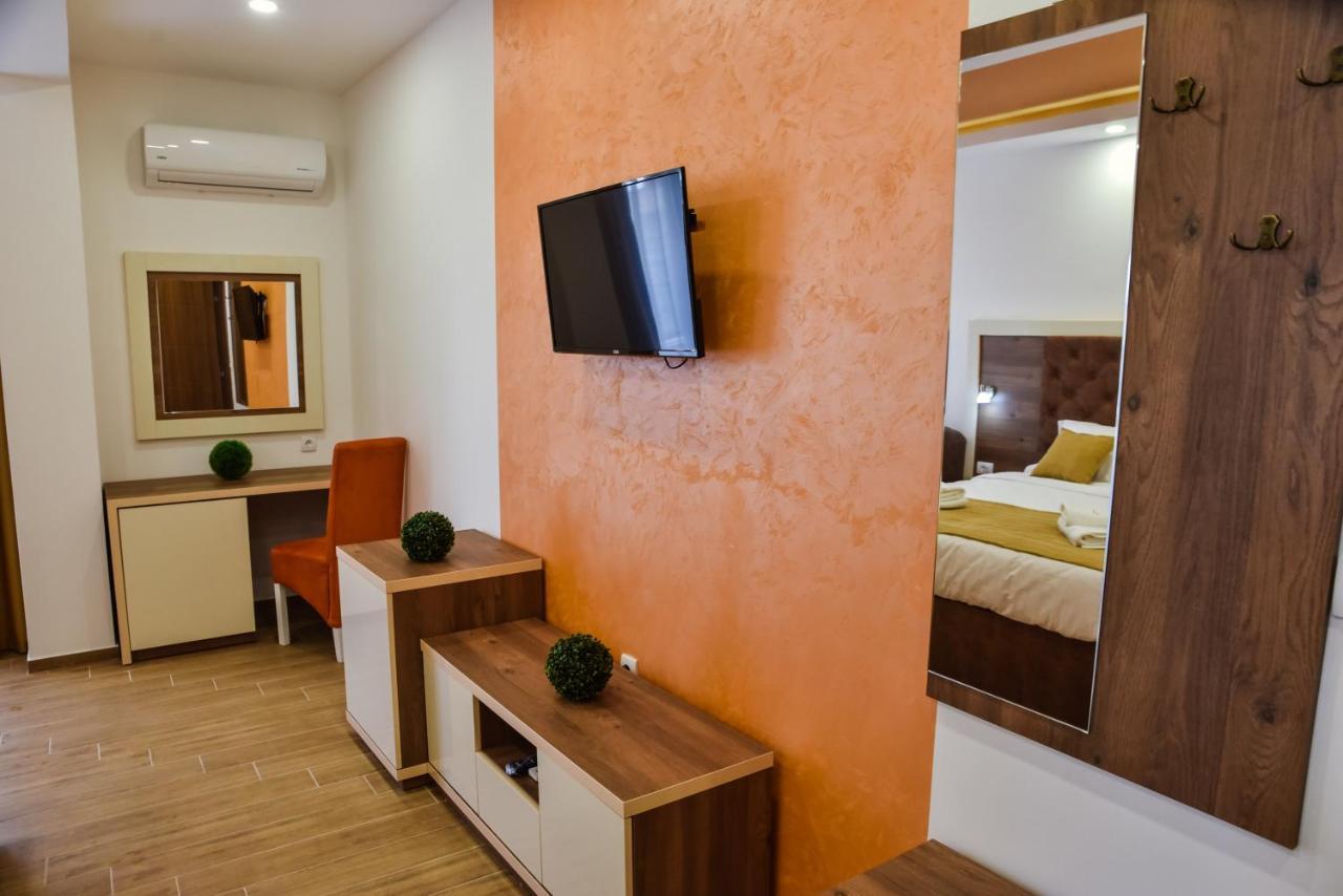 Heaven Lux Ulcinj Hotell Eksteriør bilde
