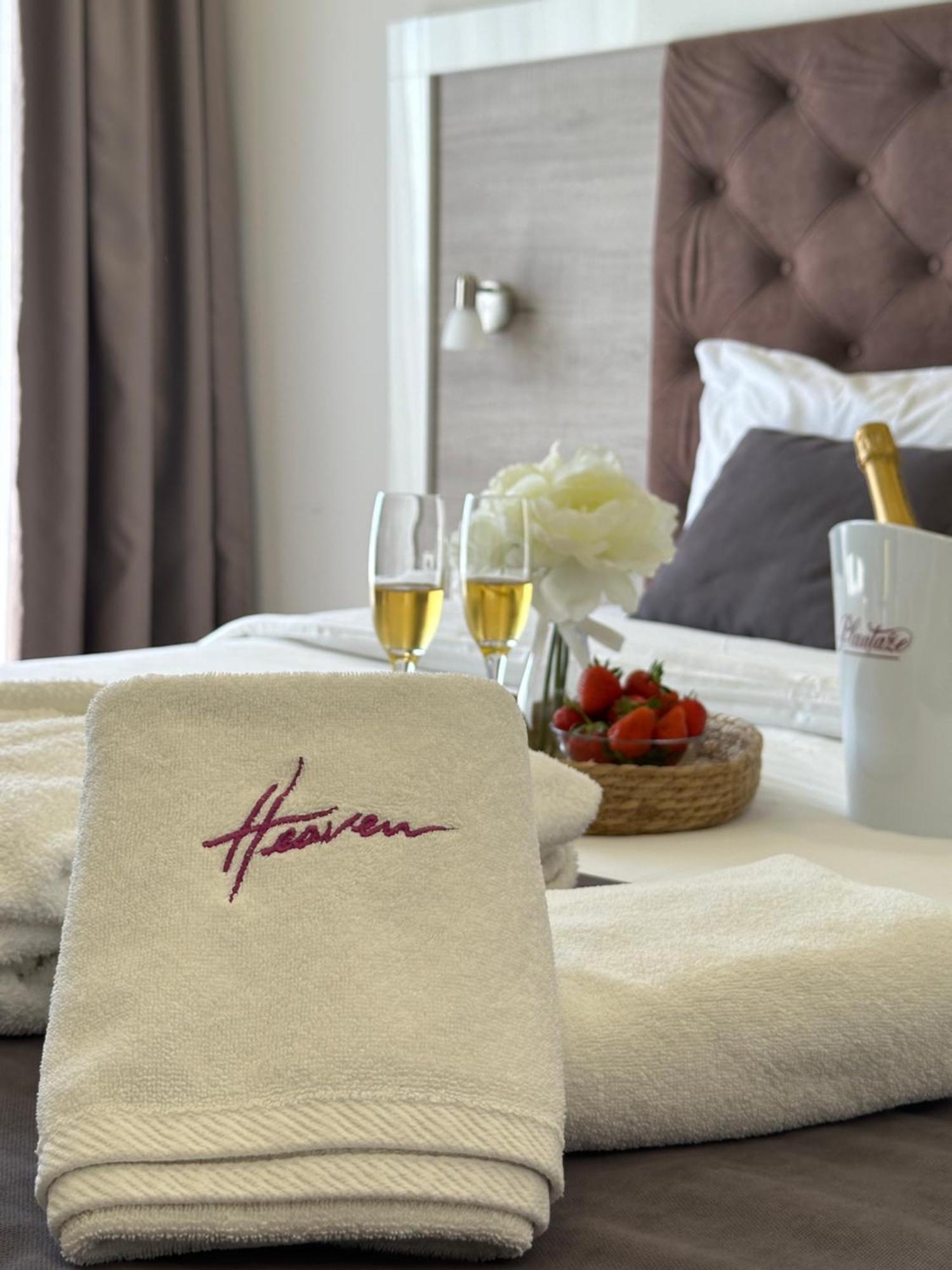 Heaven Lux Ulcinj Hotell Eksteriør bilde