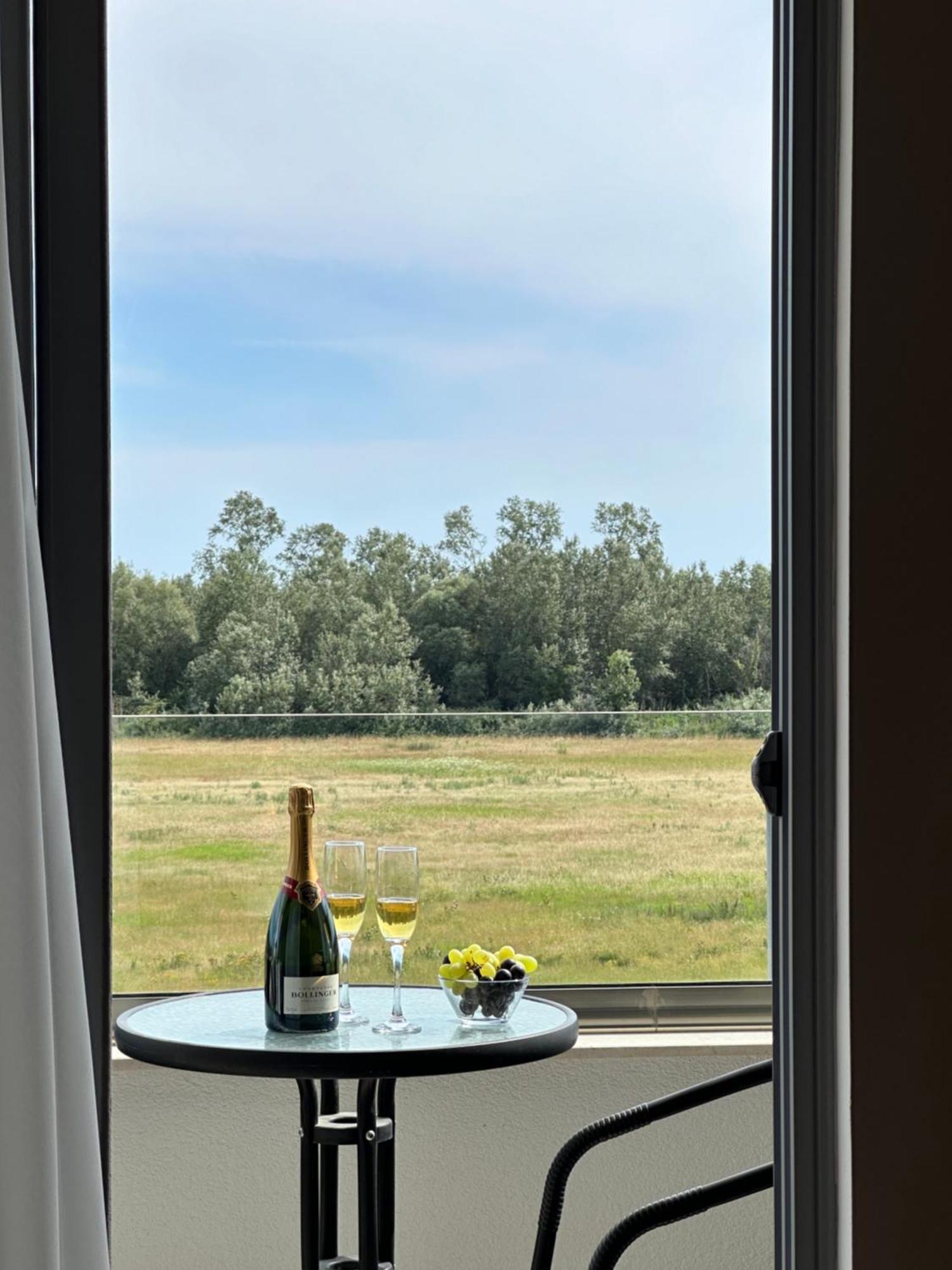Heaven Lux Ulcinj Hotell Eksteriør bilde