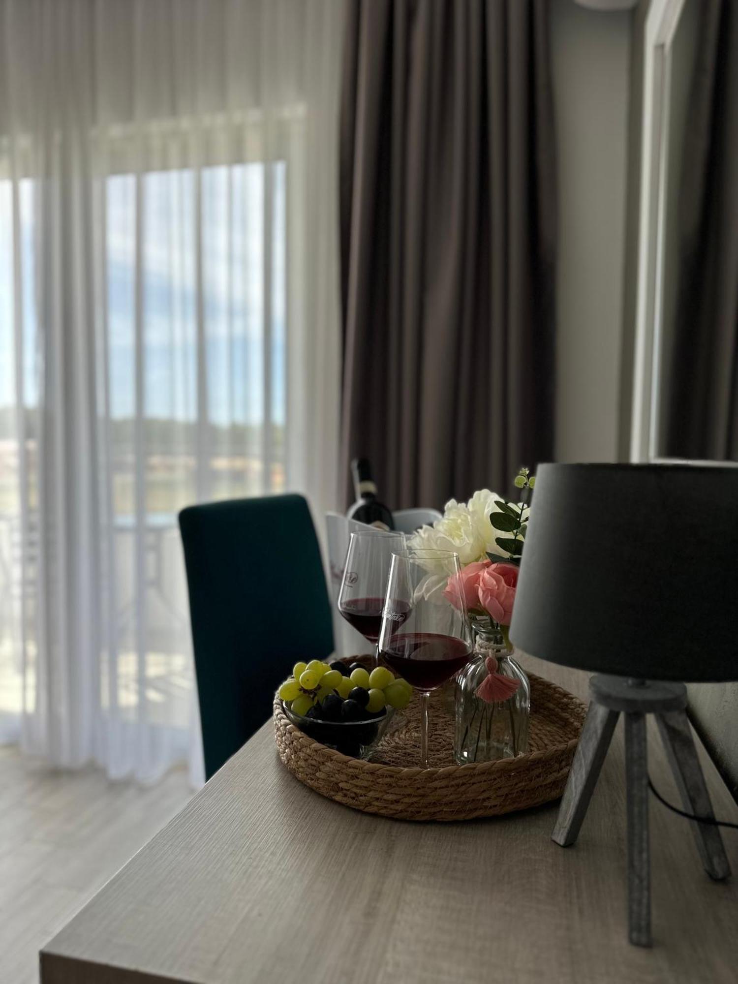 Heaven Lux Ulcinj Hotell Eksteriør bilde