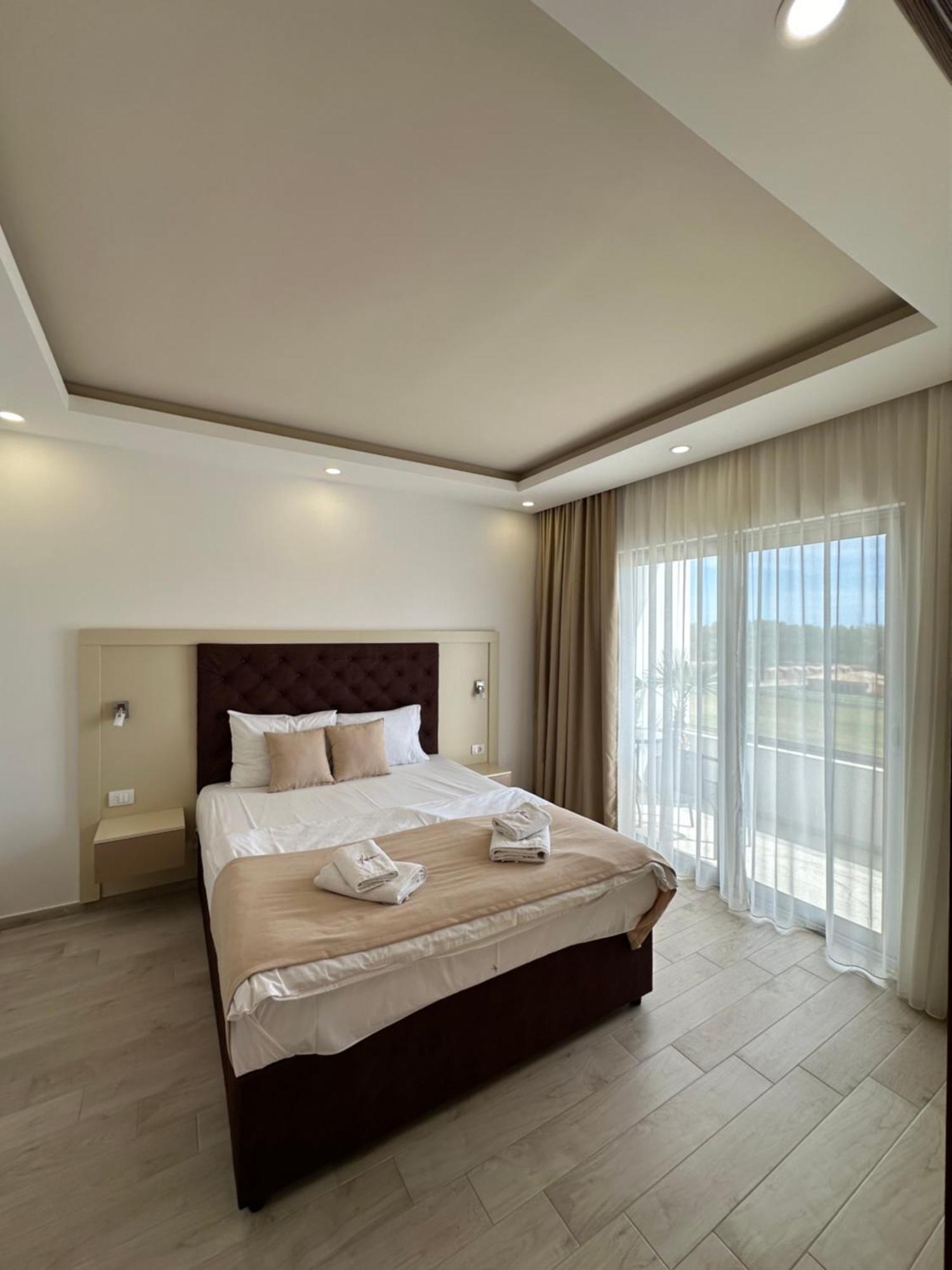 Heaven Lux Ulcinj Hotell Eksteriør bilde